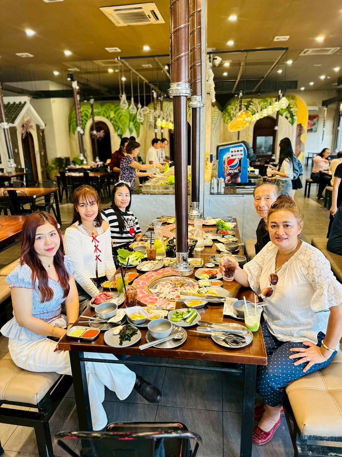 WVN120413-FD เวียดนามกลาง ดานัง ฮอยอัน เที่ยวบานาฮิลล์เต็มวัน 4วัน 3คืน