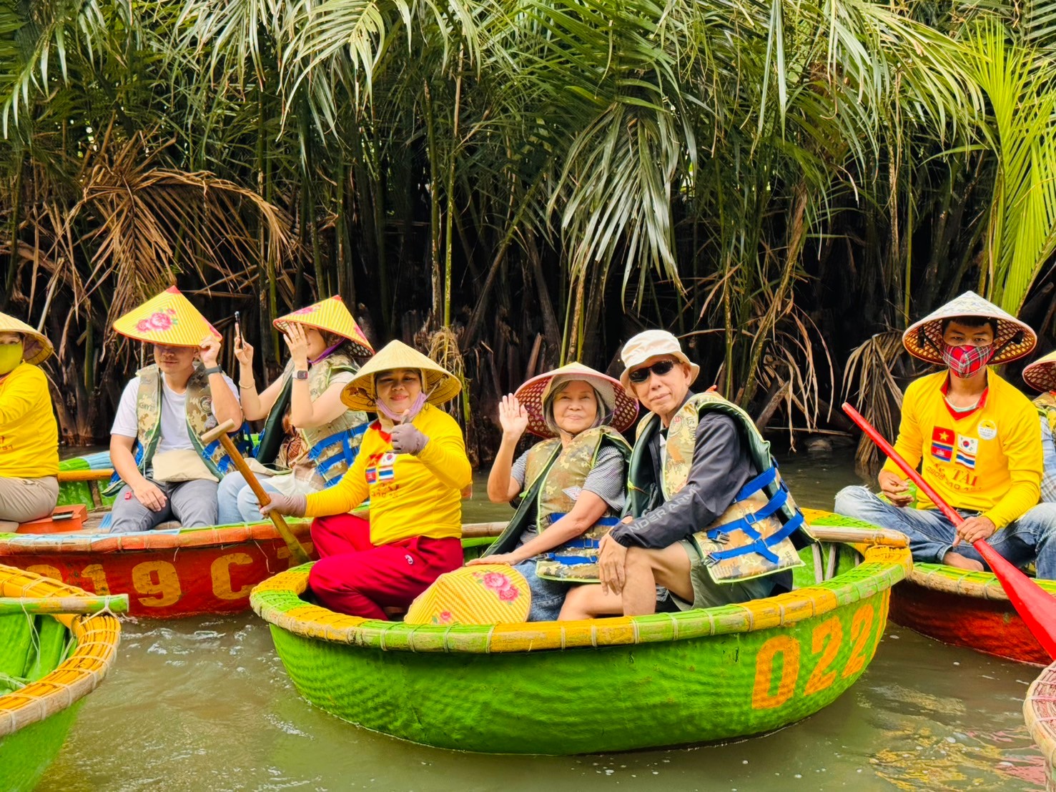 WVN120414-FD เวียดนามกลาง ดานัง ฮอยอัน พักบานาฮิลล์ พักดานังติดริมทะเล